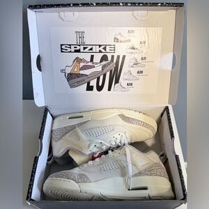 Nike Jordan Spizike Low Sneakers in Ivory Gray Mens Size 8.5